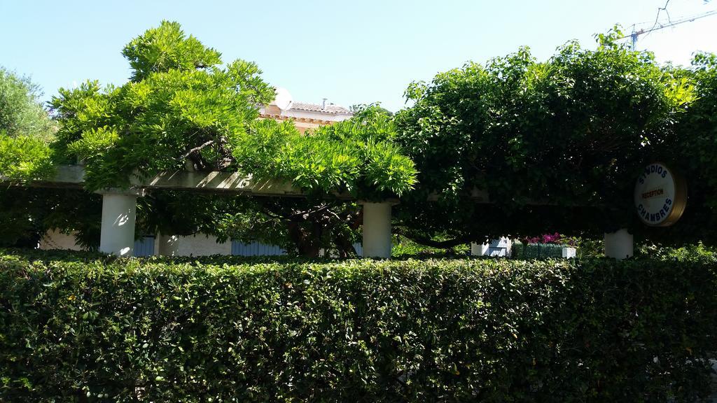 Hotel Chez Louis Les Issambres Zewnętrze zdjęcie