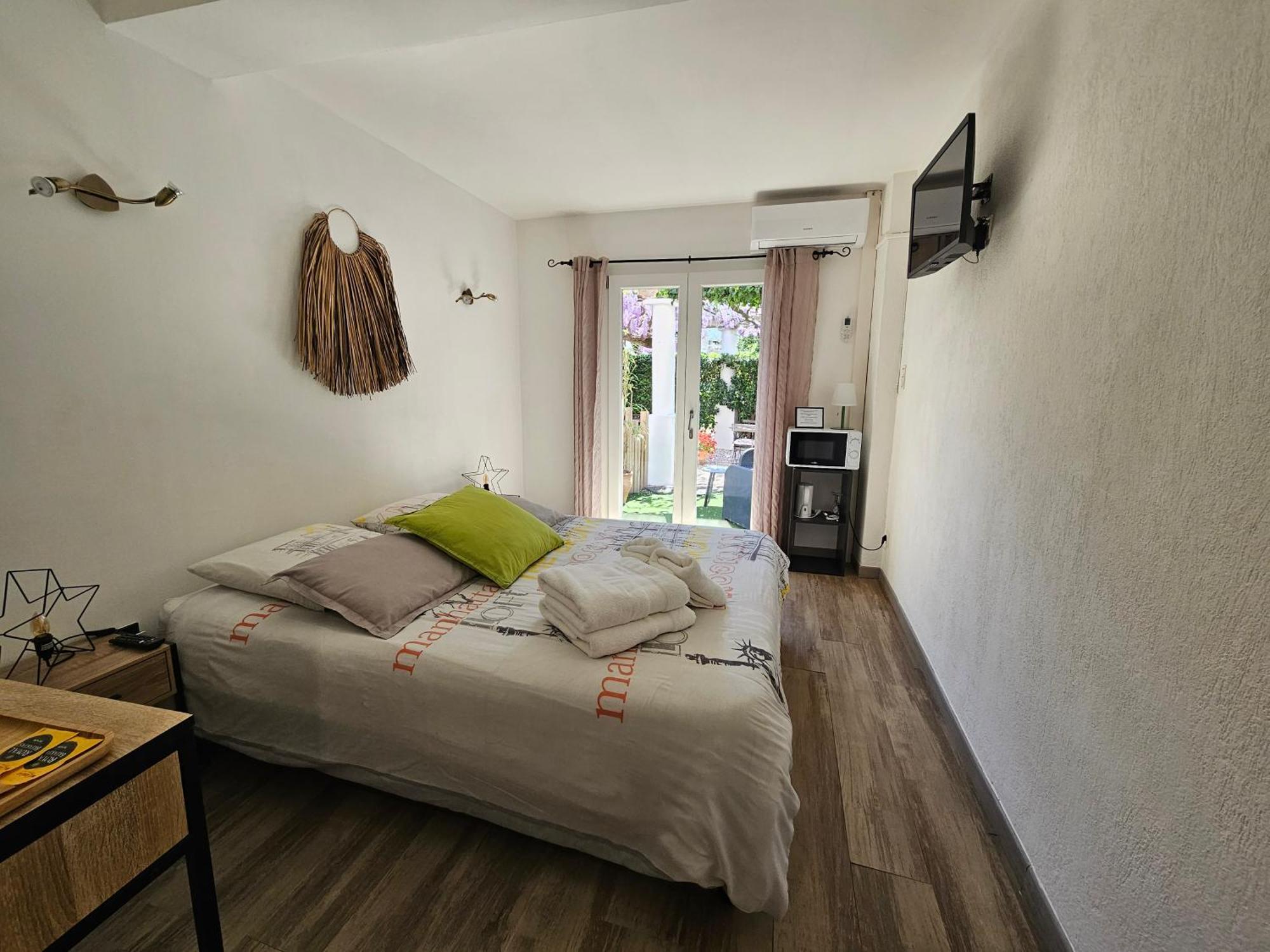 Hotel Chez Louis Les Issambres Zewnętrze zdjęcie