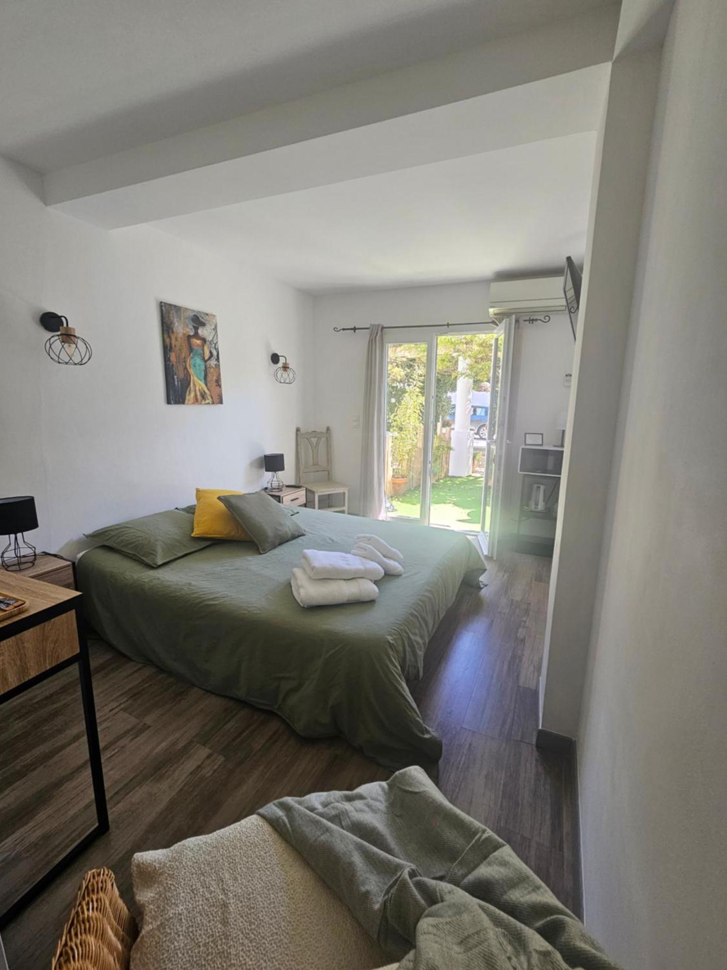 Hotel Chez Louis Les Issambres Zewnętrze zdjęcie